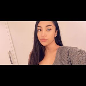 Meet your Posher, Elvira